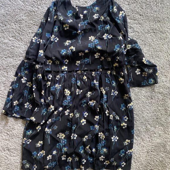Ella Moss floral long sleeve dress - Picture 2 of 2